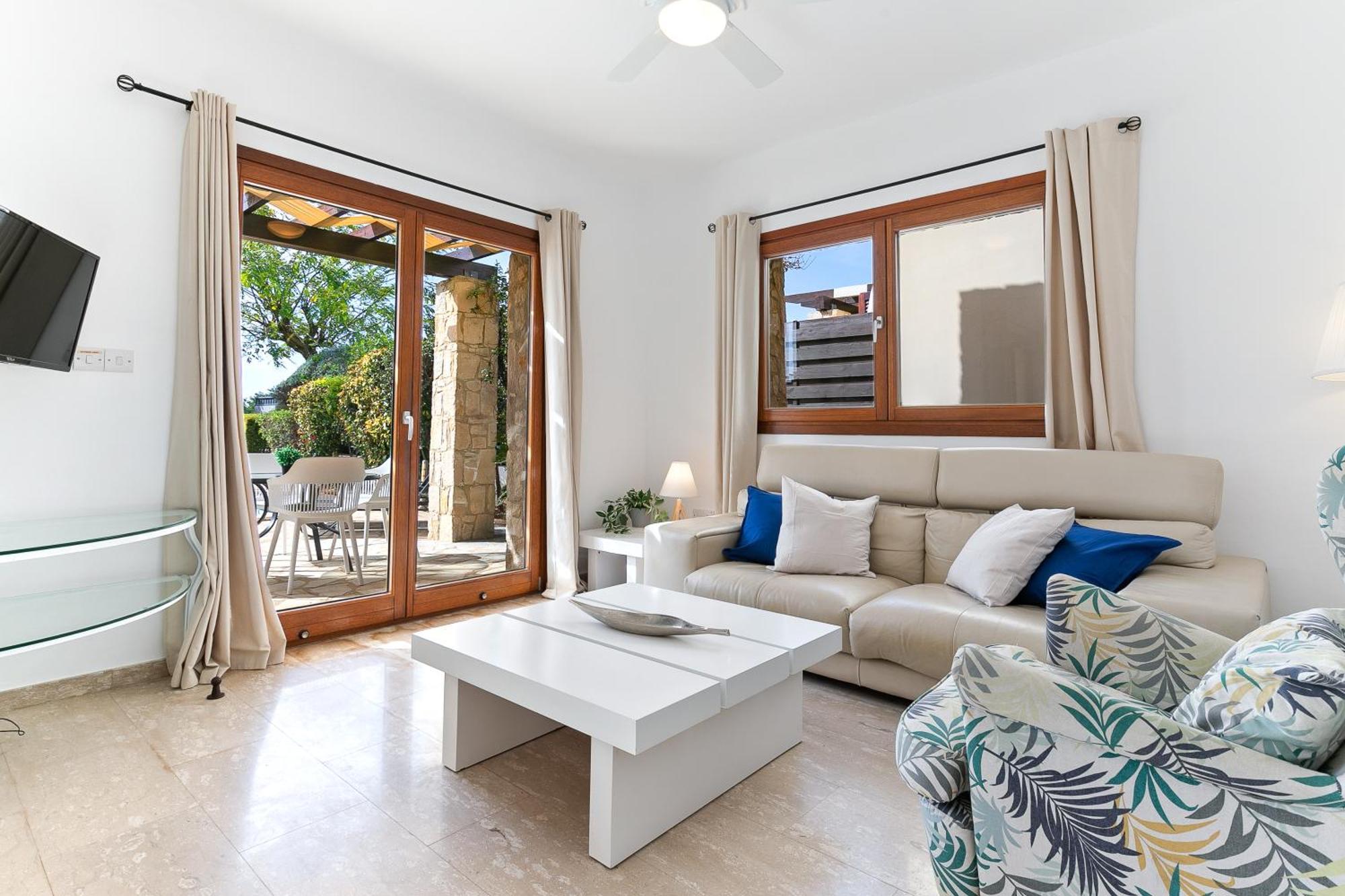 2 Bedroom Villa Destu With Private Pool And Golf Views, Aphrodite Hills Resort Kouklia Exterior photo